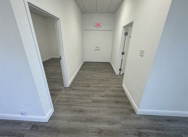 Office 10th Avenue North 2328 33461 Lake Worth Beach