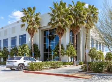 40600 m² Business center in Riverside, CA, Innovation Drive 14600 (92508) - 0 | MatchOffice