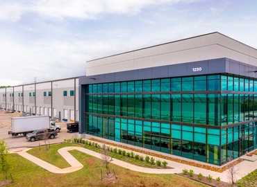 40600 m² Warehouse for rent in Dallas, TX, West Highway 114 1230 (76262) - 0 | MatchOffice.com