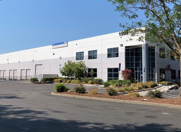 40600 m² Warehouse space rental in Sacramento, CA, Terminal Street 1630 (95691) - 1 | MatchOffice.com