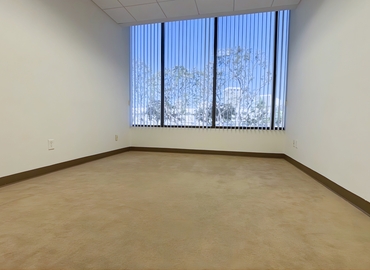 275 m² Serviced office in Newport Beach, CA, 260 Newport Center Drive (92660) - 12 | MatchOffice