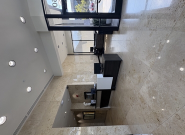 275 m² Serviced office in Newport Beach, CA, 260 Newport Center Drive (92660) - 10 | MatchOffice