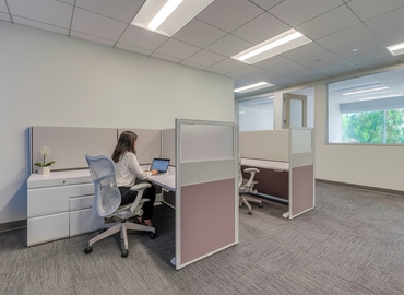 Office Agoura Road 27001 91301 Calabasas