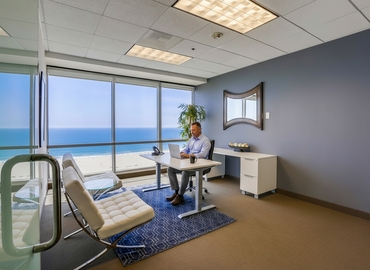 Office Wilshire Boulevard 100 90401 Santa Monica, CA