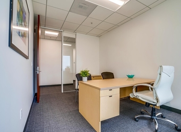 Office Wilshire Boulevard 12121 90025 Westwood