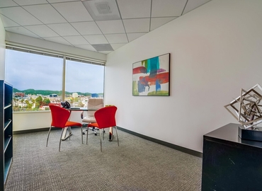 Office Wilshire Boulevard 12121 90025 Westwood