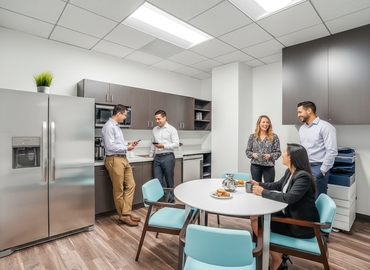 Office Ventura Boulevard 21031 91364 Los Angeles, CA