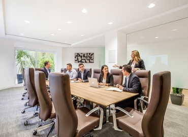Virtual business address in Woodland Hills, CA, Victory Boulevard 21300 (91367) - 8 | MatchOffice.com