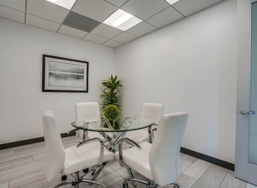 Virtual business address in Beverly Hills, CA, South Santa Monica Boulevard 9440 (90210) - 5 | MatchOffice