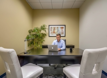  Conference hall in Valencia, 	CA, Turnberry Lane 27240 (91355) - 2 | MatchOffice.com