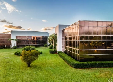 Office Village Boulevard 580 33409 West Palm Beach, FL