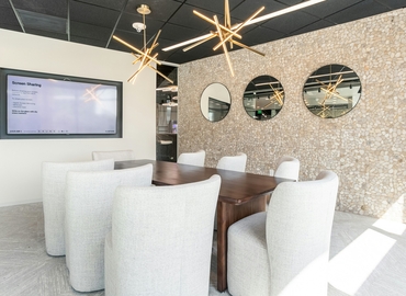 Office East Camelback Road 2325 85016 Phoenix, AZ
