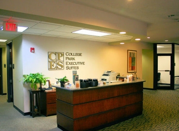 210 m² Serviced office building up for rent in Virginia Beach, VA, 900 Commonwealth Place (23464) - 1 | MatchOffice