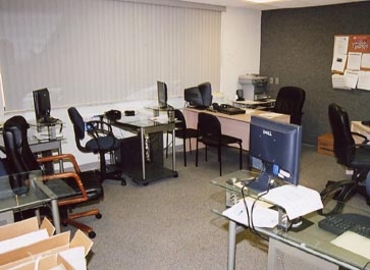 380 m² Business park in Miami, FL, 1031 Ives Dairy Road (33179) - 1 | MatchOffice.com
