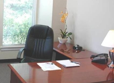 660 m² Serviced office in Birmingham, AL, 4000 Eagle Point Corporate Drive (35242) - 1 | MatchOffice.com