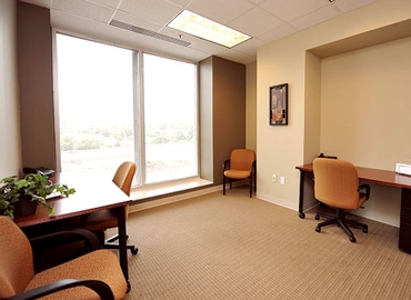 250 m² Business park building up for rent in Charlotte, NC, 5960 Fairview Road (28210) - 2 | MatchOffice.com