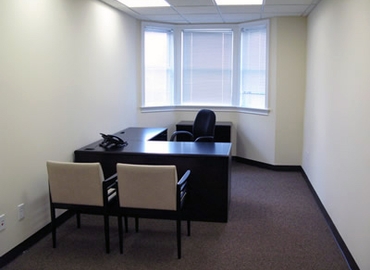 789 m² Serviced office place for rent in New York Queens, NY, 61-43 186th St. (11365) - 1 | MatchOffice.com