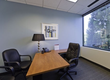 250 m² Business center in Atlanta, GA, 3700 Mansell Road (30022) - 1 | MatchOffice
