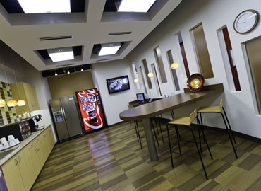 250 m² Business center place available to rent in Atlanta, GA, 201 17th Street (30363) - 11 | MatchOffice.com