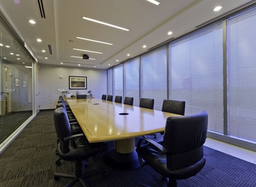 250 m² Business center building up for rent in Atlanta, GA, 2002 Summit Blvd (30319) - 4 | MatchOffice.com