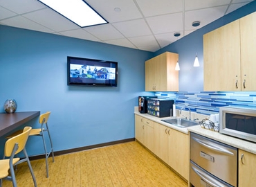 250 m² Business space place up for rent in Boca Raton, FL, 2255 Glades Road (33431) - 9 | MatchOffice.com