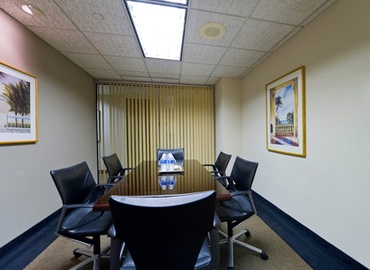 250 m² Serviced office property up for rent in Bohemia, NY, 80 Orville Drive (11716) - 5 | MatchOffice