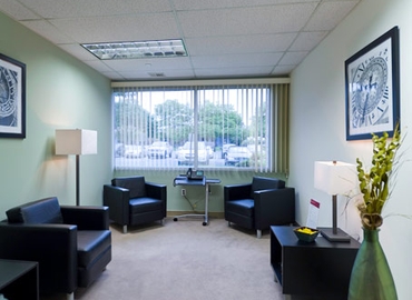 250 m² Business center in Bohemia, NY, 80 Orville Drive (11716) - 7 | MatchOffice.com