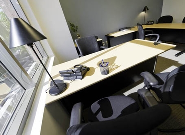 250 m² Business park place up for rent in Carlsbad, CA, 1902 Wright Place (92008) - 3 | MatchOffice.com