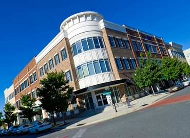 250 m² Business center building up for rent in Charlotte, NC, 2015 Ayrsley Town Blvd. (28273) - 0 | MatchOffice