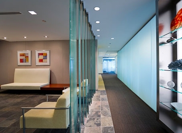 250 m² Serviced office building for rent in Chicago, IL, 321 North Clark Street (60654) - 9 | MatchOffice.com