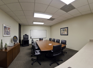 250 m² Business park place up for rent in Dallas, TX, 2911 Turtle Creek Blvd. (75219) - 3 | MatchOffice