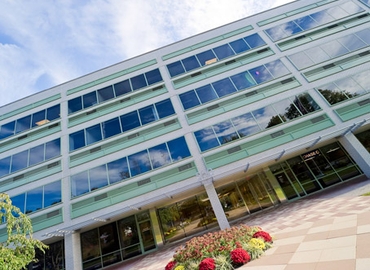 250 m² Serviced office building available to rent in Greenwich, CT, 500 W Putnam (06830) - 1 | MatchOffice