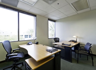 250 m² Business park place for rent in Henderson, NV, 701 North Green Valley Parkway (89074) - 2 | MatchOffice.com