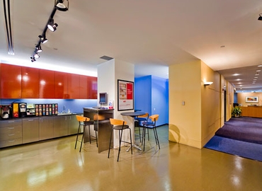 250 m² Business park building available to rent in Herndon, VA, 12801 Worldgate Drive (20170) - 6 | MatchOffice.com