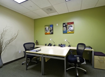 250 m² Business space place up for rent in Las Vegas, NV, 7251 West Lake Mead Boulevard (89128) - 4 | MatchOffice