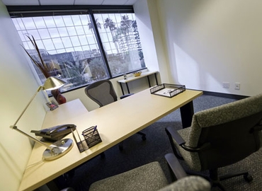250 m² Business center place for rent in Westwood, 11400 West Olympic Boulevard (90064) - 2 | MatchOffice