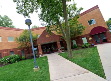 250 m² Business park building up for rent in Maumee, OH, 1690 Woodland Drive (43537) - 0 | MatchOffice
