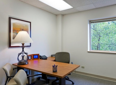 250 m² Business center in Maumee, OH, 1690 Woodland Drive (43537) - 2 | MatchOffice.com