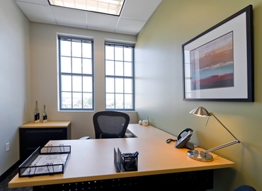 250 m² Serviced office place for rent in Hampton, VA, 4410 East Claiborne Street (23666) - 1 | MatchOffice