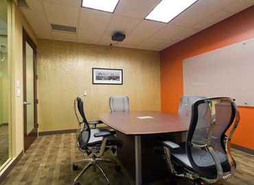 250 m² Business center in Milwaukee, WI, 11414 W. Park Place (53224) - 6 | MatchOffice.com