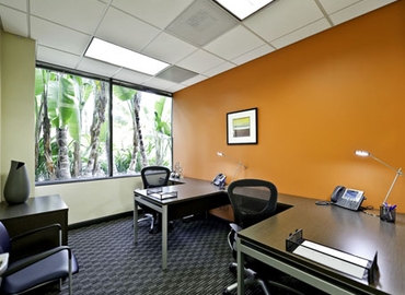 250 m² Business park property up for rent in Santa Monica, 2500 Broadway (90404) - 4 | MatchOffice