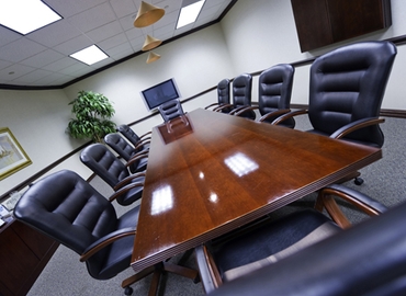 250 m² Business park building up for rent in Dallas, TX, 3333 Lee Parkway (75219) - 2 | MatchOffice