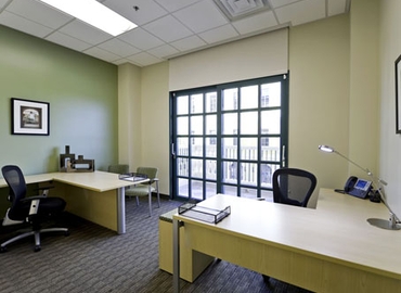 250 m² Business center property for rent in Las Vegas, NV, 410 S Rampart (89145) - 1 | MatchOffice.com