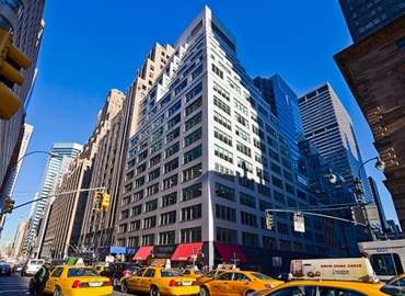 250 m² Business space property up for rent in New York Midtown East, NY, 477 Madison Ave (10022) - 1 | MatchOffice.com