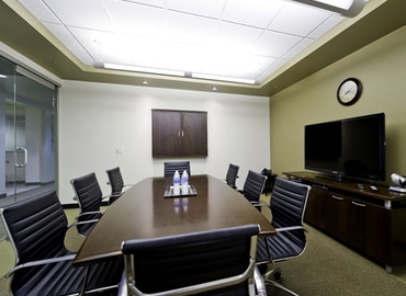 250 m² Business center in Bakersfield, CA, 4900 California Avenue (93309) - 2 | MatchOffice.com
