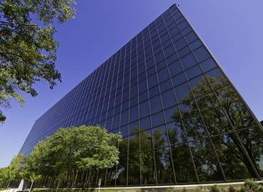 250 m² Serviced office building available to rent in Skokie, 	IL, 5250 Old Orchard (60077) - 1 | MatchOffice.com