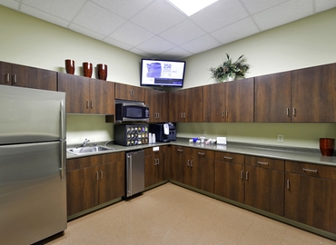 250 m² Business park property available to rent in Huntsville, AL, 7027 Old Madison Pike (35806) - 5 | MatchOffice