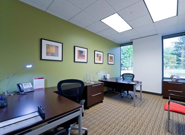 250 m² Business space building for rent in Memphis, TN, 8295 Tournament Drive (38125) - 2 | MatchOffice