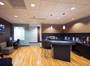 250 m² Business space building up for rent in Oak Brook, IL, 1415 West 22nd Street (60523) - 6 | MatchOffice.com