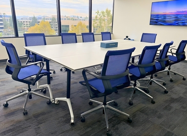 1100 m² Shared workspace  in Woodland Hills, CA, Canoga Avenue 5850 (91367) - 2 | MatchOffice.com